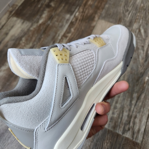 Nike Air Jordan 4 Retro SE Craft Photon Dust - Picture 8 of 9